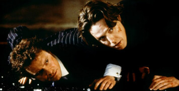 Hugh Grant et Colin Firth deux papes anglais des comédies romantiques