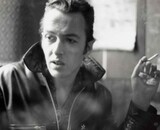 Julie Delpy va réaliser le biopic de Joe Strummer, le leader de The Clash
