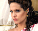 Ang Lee pourrait réaliser Cléopâtre avec Angelina Jolie